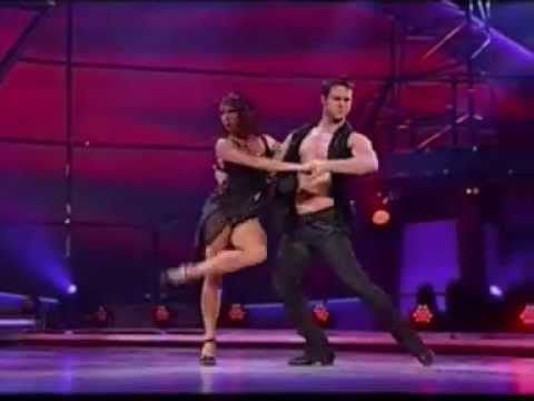 Promotional video thumbnail 2 for Jimena Fama  & Electro Dub Tango