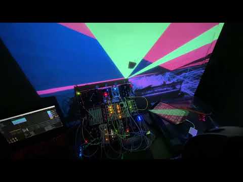 playing the eurorack with ipad keys from the kb-1 ios app