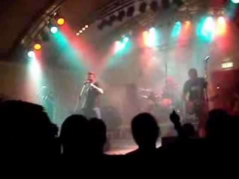 Dödelhaie - Molli Lied (Live beim Resist to Exist 2013)