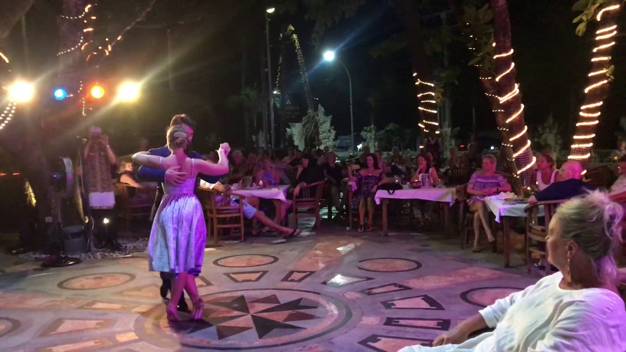 Maja Petrović  & Marko Miljević  - "Tus labios me dirán" - Di Sarli/Duran - 1/3