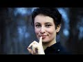 BARBARA - Joyeux Noël - Heureuse elle se fit légère, au creux de son bras !