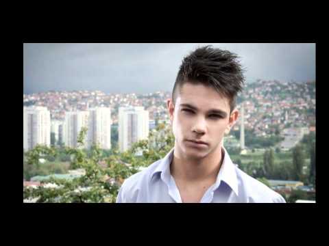 Tarik Mulaomerovic - More than words (Extreme) cover