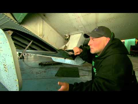 Ice Pilots NWT Bonus Features - CL-215 Tour