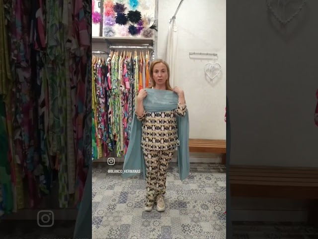 Vídeo relacionado con SAIIURV 2 Piezas Calavera Bufandas Pañuelos Cuello Mujer 150 x 50 cm Bufanda de Moda de Gasa con Estampado de Calavera Chales para Fiesta Festivales Diario (2 Colores)
