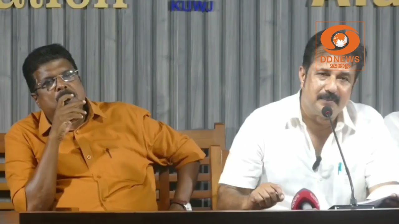 കെ സി വേണുഗോപാൽ എട്ടുകാലി മമ്മൂഞ്ഞ് ചമയുന്നു; മന്ത്?