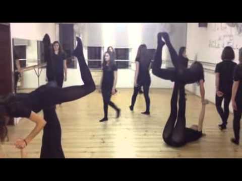 Black Bull - Enars Ballet Dans School