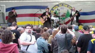 Crystal Bowersox - On The Run