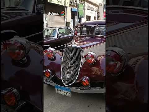 سيارات كلاسيكية ونادرة "أشكال وألوان" في الكرنفال السنوي بالقاهرة 