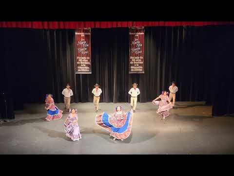 cuadro de danza folclórica/ Esc. Normal J. Guadalupe Mainero / Matamoros Tamaulipas