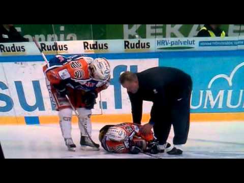 Jan Snopekin hieno taklaus