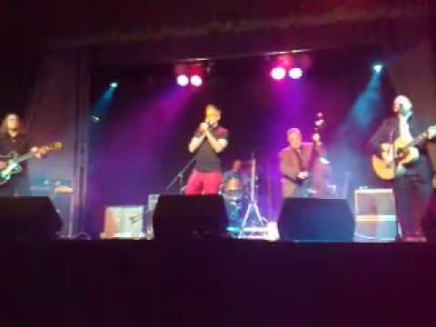 Can't Weigh The Rain by The Parish Music Box-Live at The Darvel Music Festival