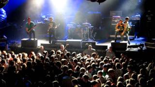 AUGUST BURNS RED - FULL HD: &quot;Poor Millionaire&quot; + &quot;Back Burner&quot; live Hamburg Antidote Tour 2011