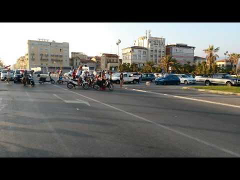 #Italia - Spagna 2:0 Grande Festa sulla strada a Viareggio 27/06/2016