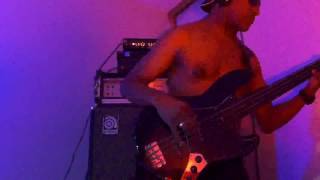 SAXON "Play It Loud" ( bass cover)