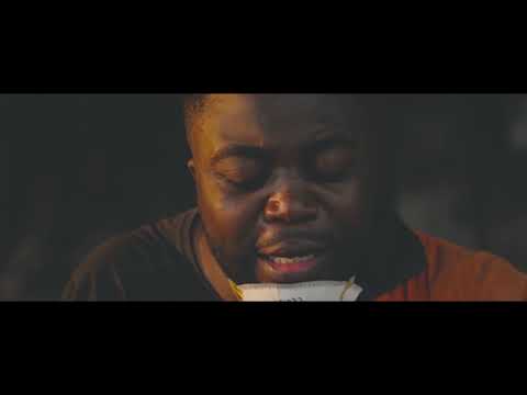 Chikito Makinu - Bonne Année (Clip Officiel )