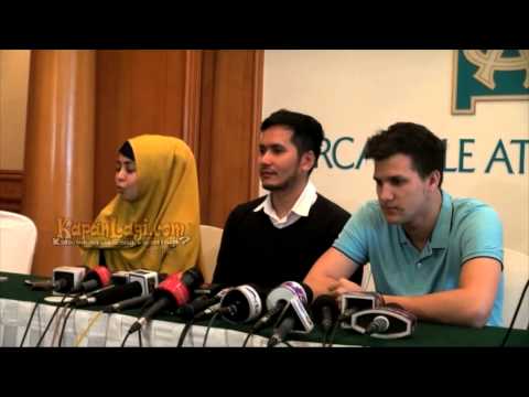 Klarifikasi Risty Tagor dan Stuart Colin Soal Lamaran