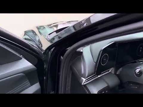 2023 Hyundai Elantra Preferred IVT w/Tech Pkg in Black for sale at Finch Hyundai in London, ON