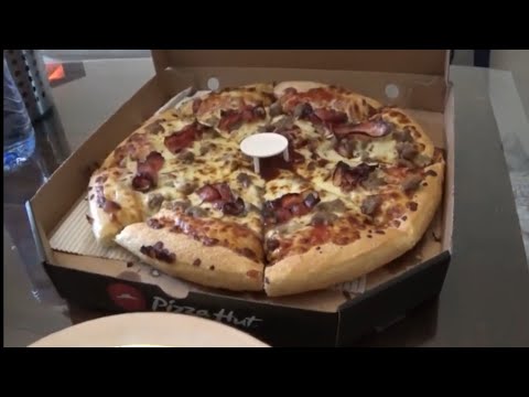 Barbeque Pizza from Pizza Hut! Delicious and great combinations of toppings!