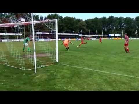 Na-competitie Zouaven A1 - RODA'23 A1. Ruud behoudt goed het overzicht en gunt Jens de goal.