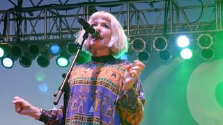 Grouplove Borderlines and Aliens LIVE at 97x BBQ