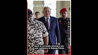 Download lagu Zahid  I hope Najib gets royal pardon, can't bear to see him behind bars mp3