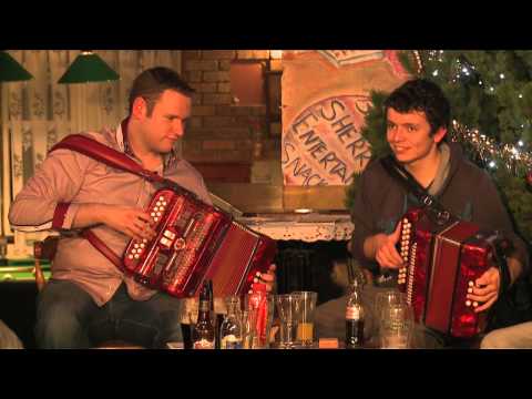 Trad Session at The Fiddlestone: More Traditional Irish Music from LiveTrad.com