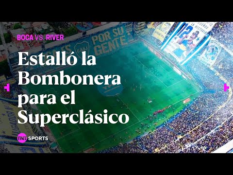 El RECIBIMIENTO de la HINCHADA de BOCA en la salida de los equipos en el SUPERCLÁSICO