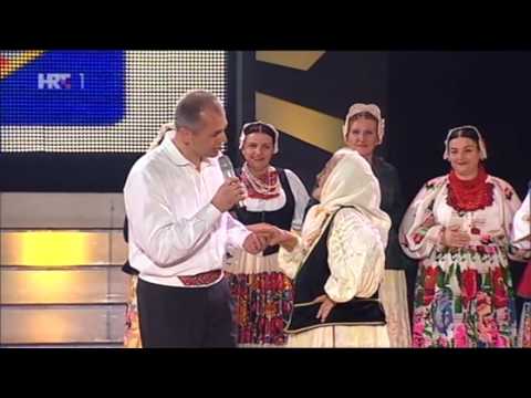 Gradonačelnik pjeva u Lijepom našom u Kutini