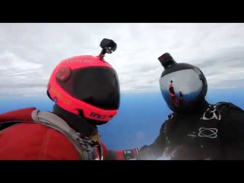 Wini  - Kosmiczny pył   prod  DJ Pete, gościnnie Mops  SRB