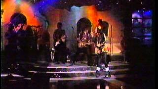 Los autenticos decadentes   Se va como la vida En vivo