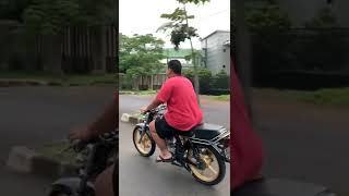 Download lagu story wa gl 100 idaman. mp3