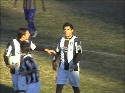 Arteaga 2 - Centenario 2 (4ta fecha)