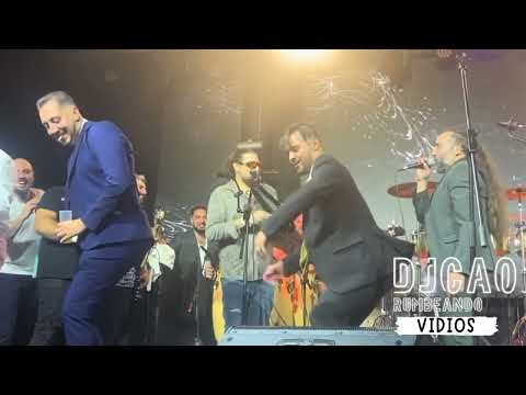 ALAIN PEREZ CANTANDO SABROSO EN UNA BODA GITANA LOS GITANOS GOZANDO SALEN BAILANDO 2023