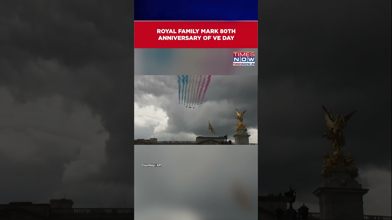 Royals Family Watches VE Day Flypast From Buckingham Palace Balcony | Watch Video #shorts