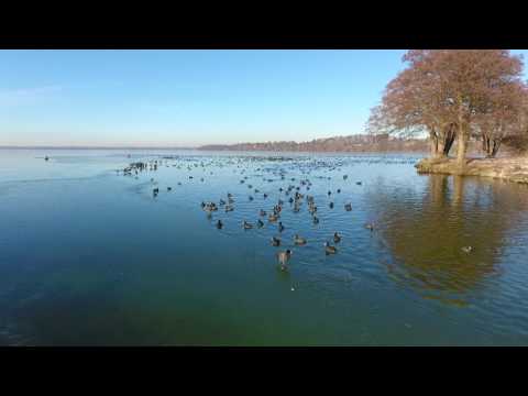 Flying over Furesøen - DJI Phantom 4 HD