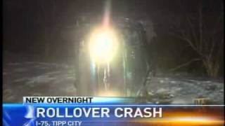 preview picture of video 'Roll over accident in Tipp City'