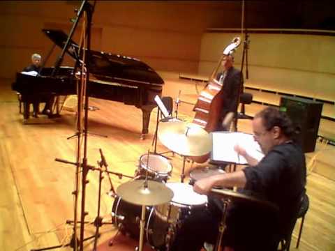 Rony Holan -Drum solo,   Live in China (Yuan)