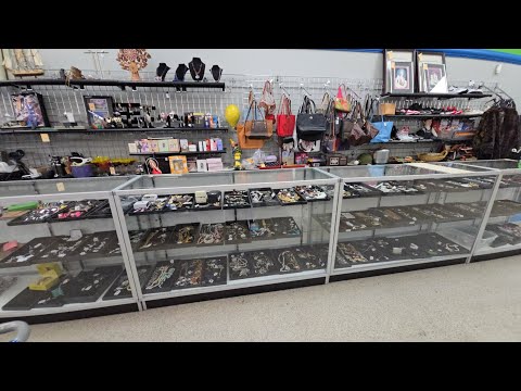LARGEST SELECTION OF JEWELRY! GOODWILL! THRIFT WITH ME!