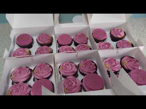 Cupcake Piping Technique Tutorial| Buttercream| Decorating techniques/Ideas| Rosette Cupcake swirl
