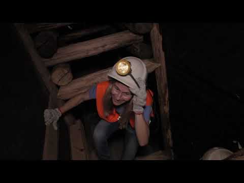 Pozo Sotón, una visita doble interior y exterior