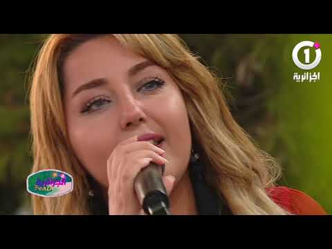 ياسمين بلقاسم تبكي وهي تؤدي أغنية عن الأب ذكرى لوالدها المتوفي