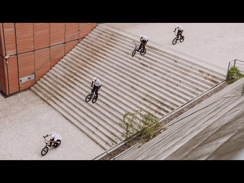 BMX BIGGEST GAP BARSPIN | LEGENDARY LYON 25 STAIRS | COURAGE ADAMS