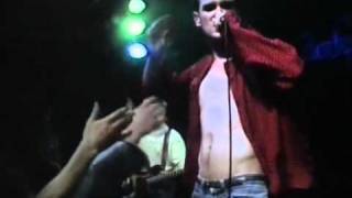 The Smiths - Rockpalast 1984 - 15 - Hand in glove (Encore #2)