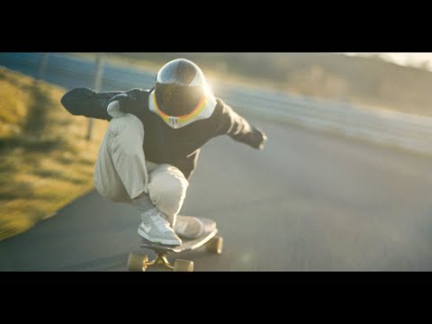 Longboard Love - Lillian Barou