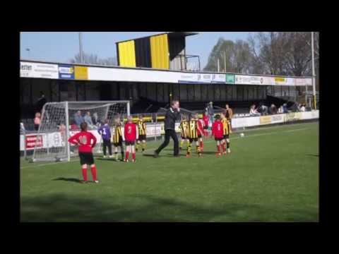 Doshelden Kampen:18-04-2015Dos Kampen E3 - Be Quick E2 (7-1)