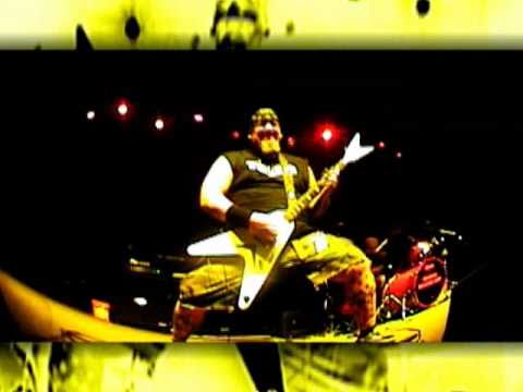 Mobile Deathcamp - Negative Minds (Official Music Video)