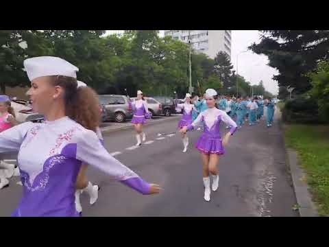 Mažoretky Ragtime a Dychový Orchester Mladých košice