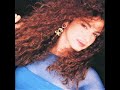 Gloria Estefan -  What Goes Around