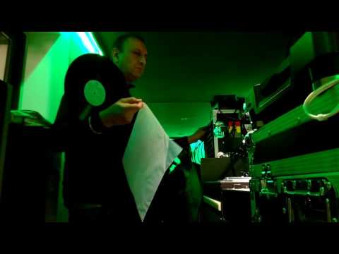 Roots Youths DJ Kullar & Singer Tempa - Melting Pot (Dec 2016) Westway Roots Sound