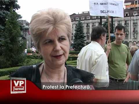 Protest la Prefectură